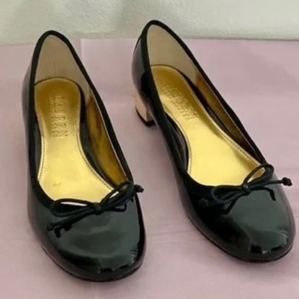 Black Patent Leather Loafers with Bow Detail